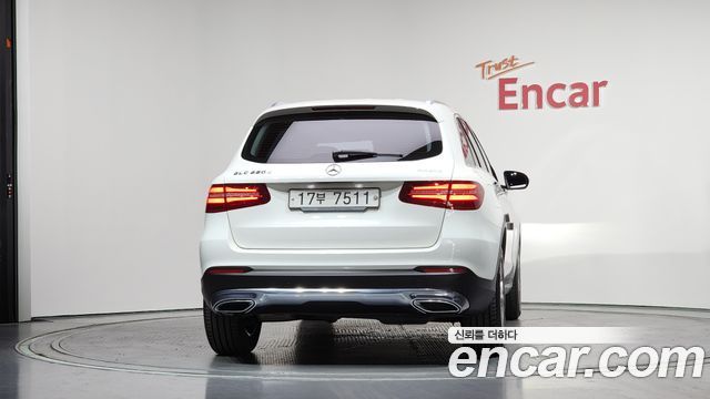 Mercedes-Benz GLC-Class GLC220 d 4MATIC