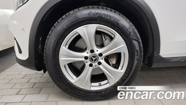 Mercedes-Benz GLC-Class GLC220 d 4MATIC