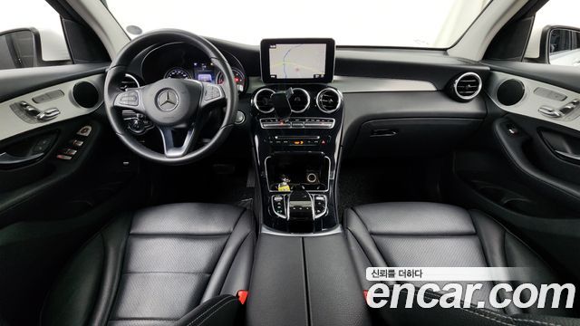 Mercedes-Benz GLC-Class GLC220 d 4MATIC