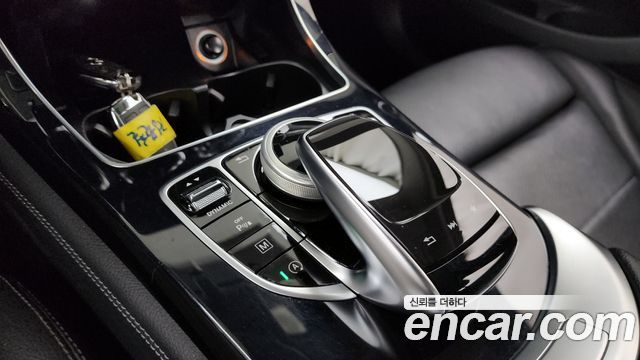 Mercedes-Benz GLC-Class GLC220 d 4MATIC