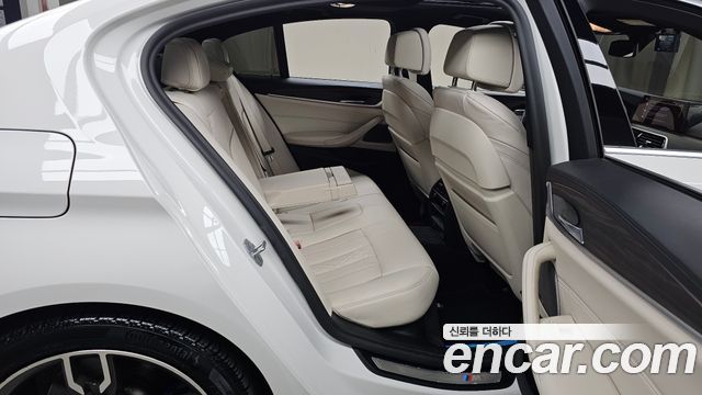 BMW 5-Series 520i M Sport