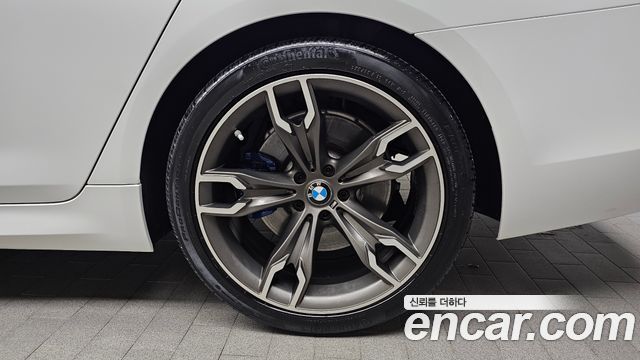 BMW 5-Series 520i M Sport