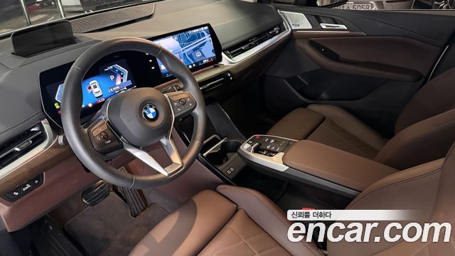 BMW 2-Series 220i Luxury