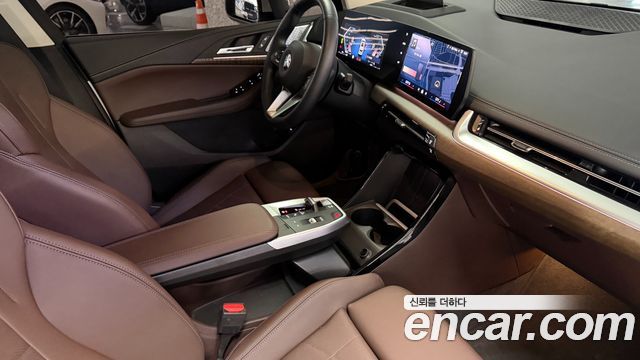 BMW 2-Series 220i Luxury