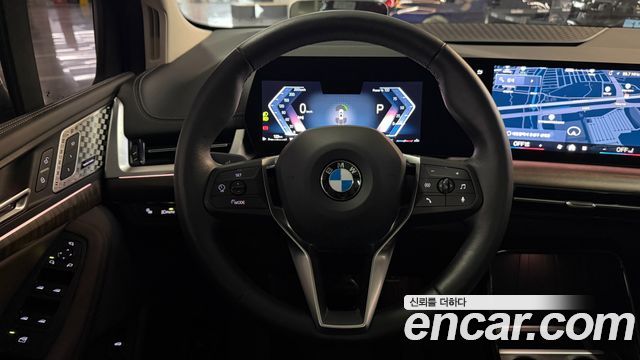 BMW 2-Series 220i Luxury