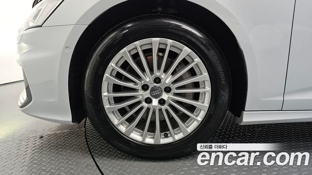 Audi A6 45 TFSI Premium