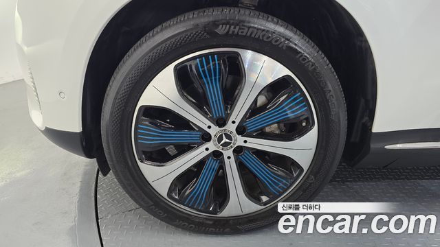 Mercedes-Benz EQC EQC400 4MATIC