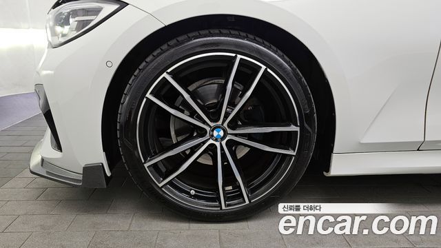 BMW 3-Series 320i M Sport