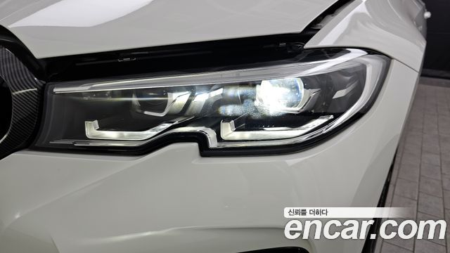 BMW 3-Series 320i M Sport