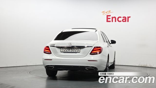 Mercedes-Benz E-Class E250 Avantgarde