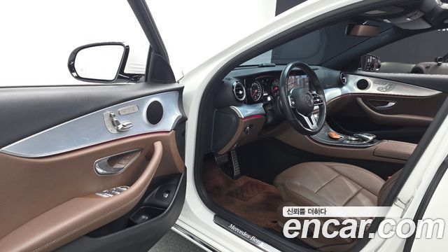 Mercedes-Benz E-Class E250 Avantgarde