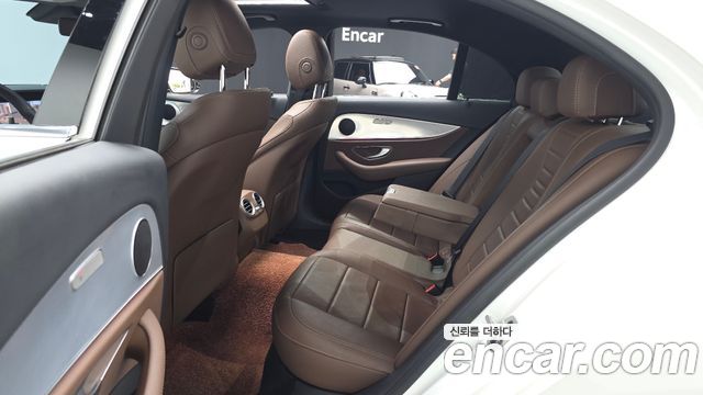 Mercedes-Benz E-Class E250 Avantgarde