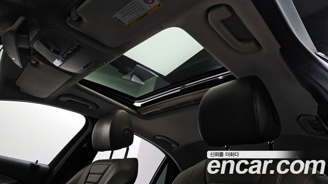 Mercedes-Benz E-Class E200 Avantgarde
