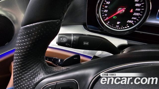 Mercedes-Benz E-Class E200 Avantgarde