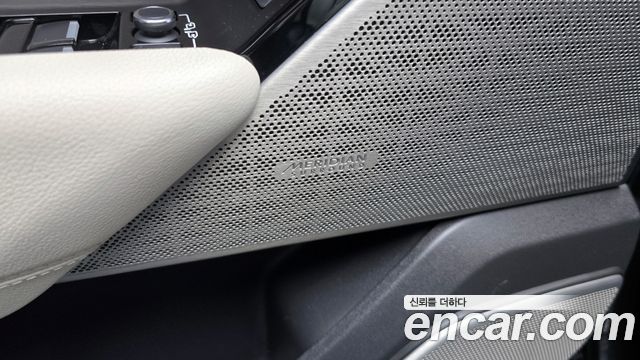 Land Rover Range Rover Velar 3.0 P380 R-Dynamic SE