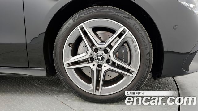 Mercedes-Benz CLA-Class CLA250 4MATIC