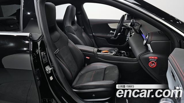 Mercedes-Benz CLA-Class CLA250 4MATIC