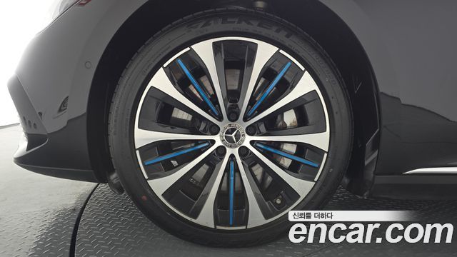 Mercedes-Benz EQE EQE350+
