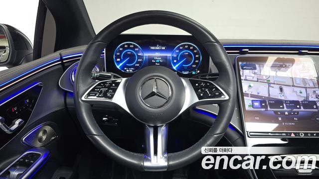 Mercedes-Benz EQE EQE350+