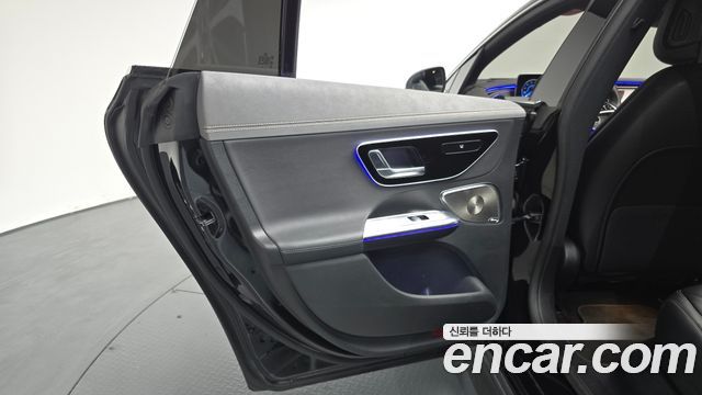 Mercedes-Benz EQE EQE350+