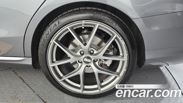 Mercedes-Benz C-Class C350e