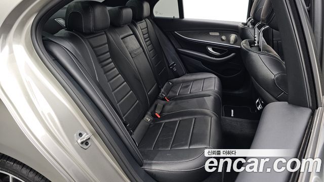 Mercedes-Benz E-Class E350 4MATIC Avantgarde
