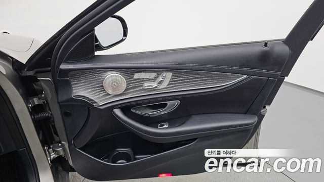 Mercedes-Benz E-Class E350 4MATIC Avantgarde