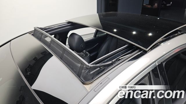 Mercedes-Benz E-Class E350 4MATIC Avantgarde