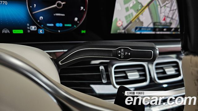 Mercedes-Benz GLS-Class Maybach GLS600 4MATIC Manufakur