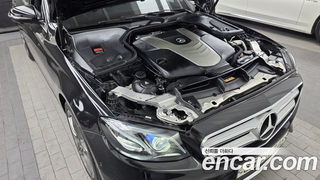 Mercedes-Benz E-Class E350d