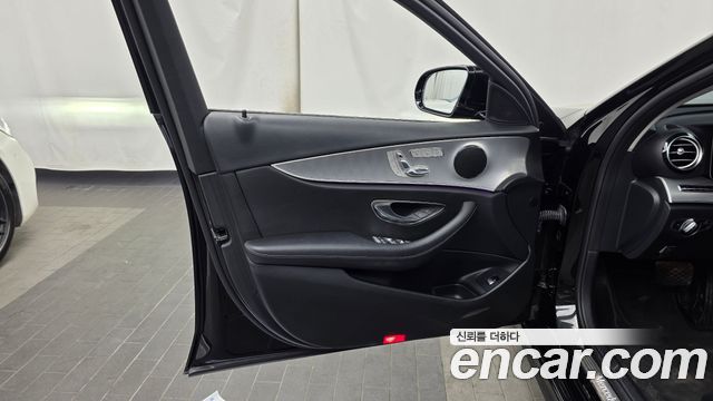 Mercedes-Benz E-Class E350d
