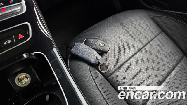 Mercedes-Benz E-Class E350d