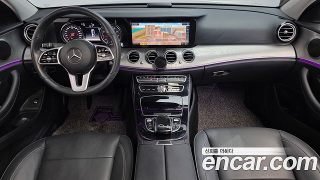 Mercedes-Benz E-Class E300 Avantgarde