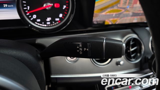 Mercedes-Benz E-Class E300 Avantgarde
