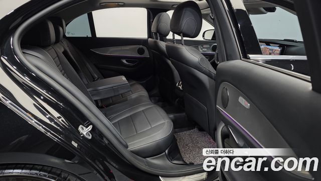 Mercedes-Benz E-Class E300 Avantgarde