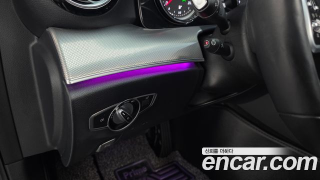Mercedes-Benz E-Class E300 Avantgarde
