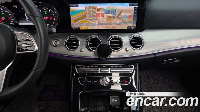 Mercedes-Benz E-Class E300 Avantgarde