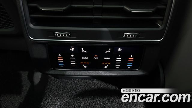 Audi Q7 55 TFSI Quattro Premium