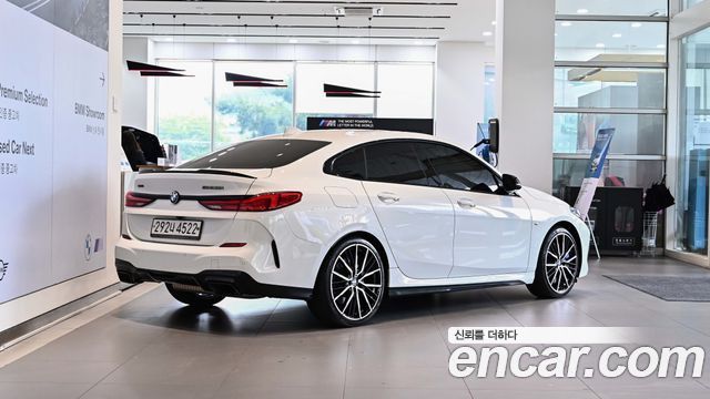 BMW 2-Series M235i xDrive
