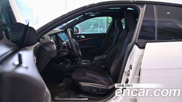 BMW 2-Series M235i xDrive