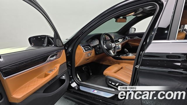 BMW 7-Series 740Li xDrive M Sport Package