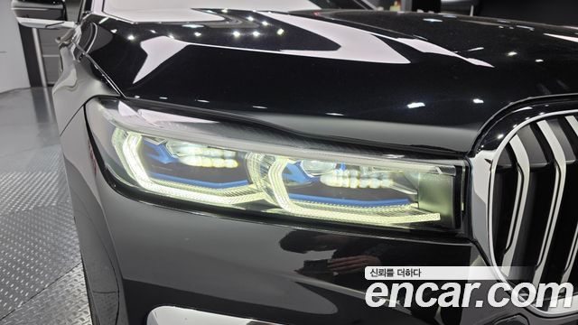BMW 7-Series 740Li xDrive M Sport Package