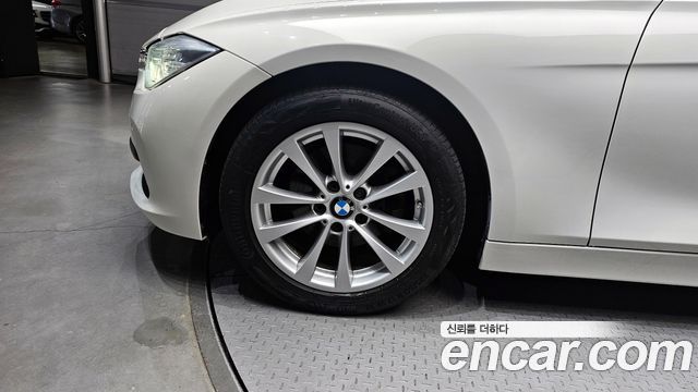 BMW 3-Series 320d
