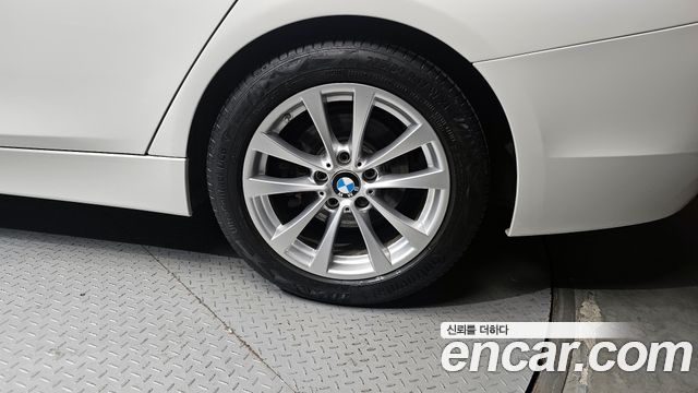 BMW 3-Series 320d