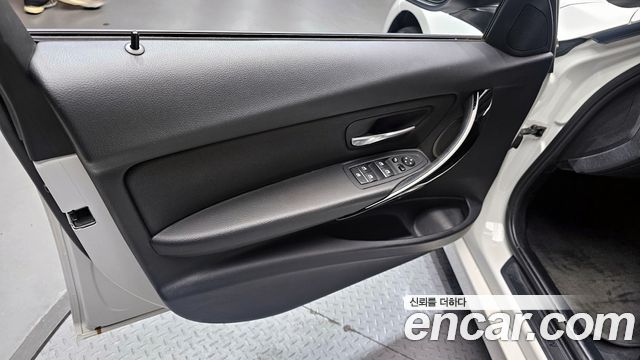 BMW 3-Series 320d