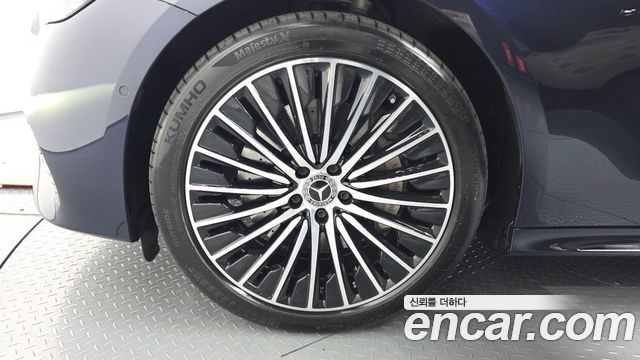Mercedes-Benz E-Class E450 4MATIC