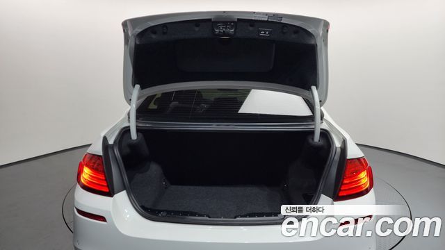 BMW 5-Series 530d xDrive M Aero Dynamic