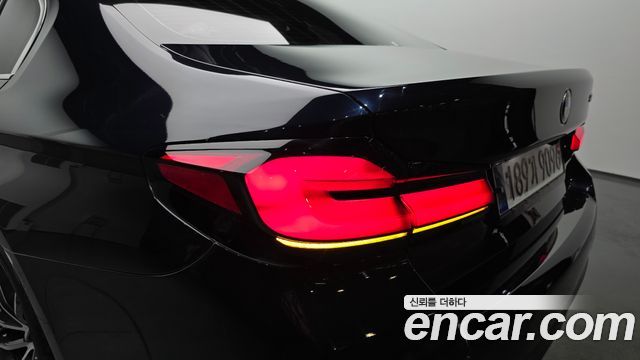 BMW 5-Series 520i M Sport