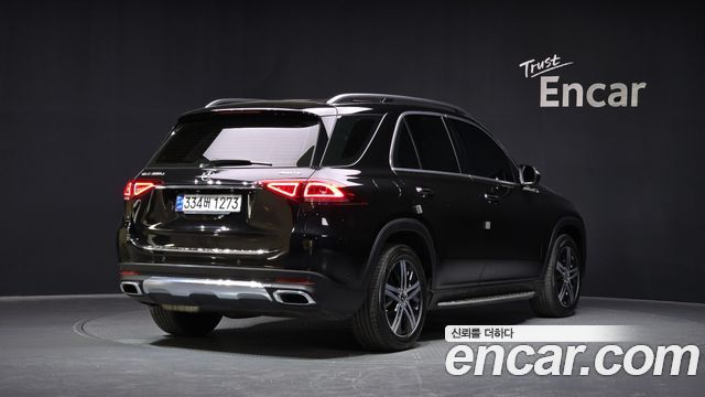 Mercedes-Benz GLE-Class GLE300d 4MATIC