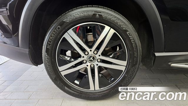 Mercedes-Benz GLE-Class GLE300d 4MATIC